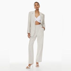 Aritzia Effortless Pants Size 6 Vin Gris Regular High Rise